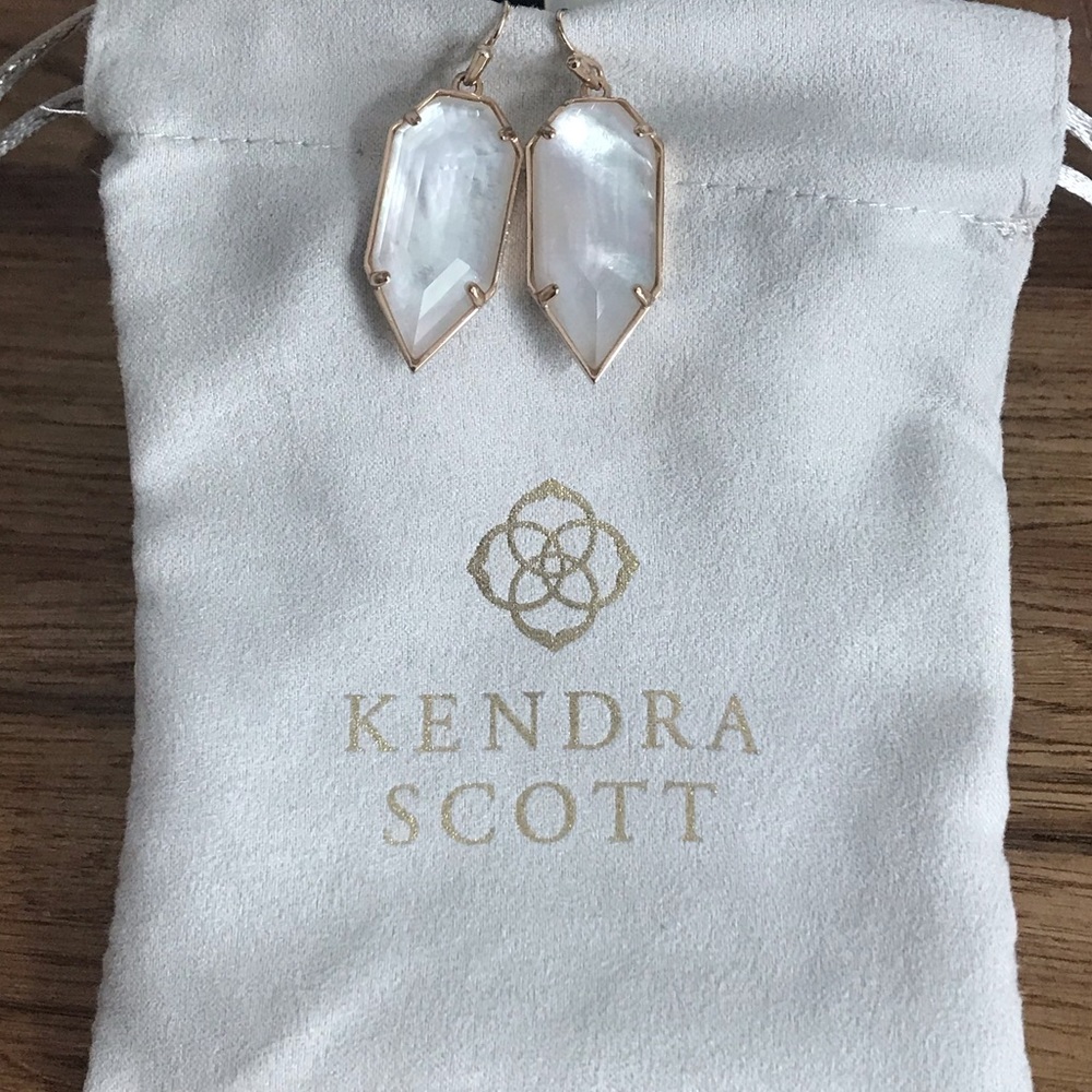 Kendra Scott Palmer Earrings